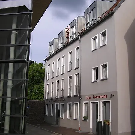 Zur Promenade Hotel 3*