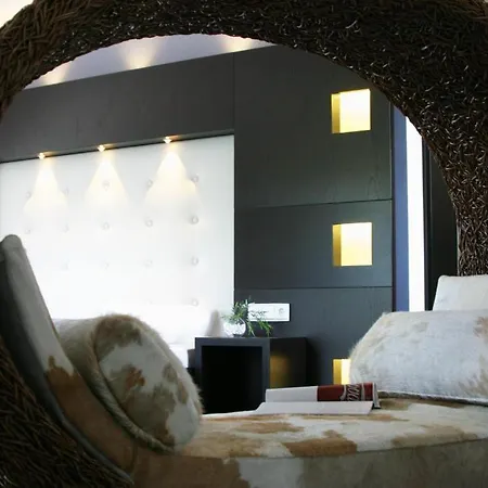 Zur Promenade Hotel 3*