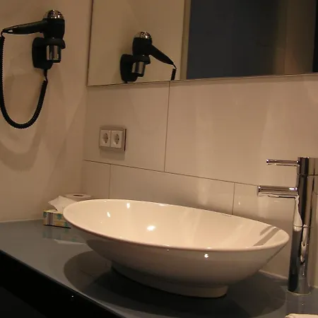 Hotel Zur Promenade 3*